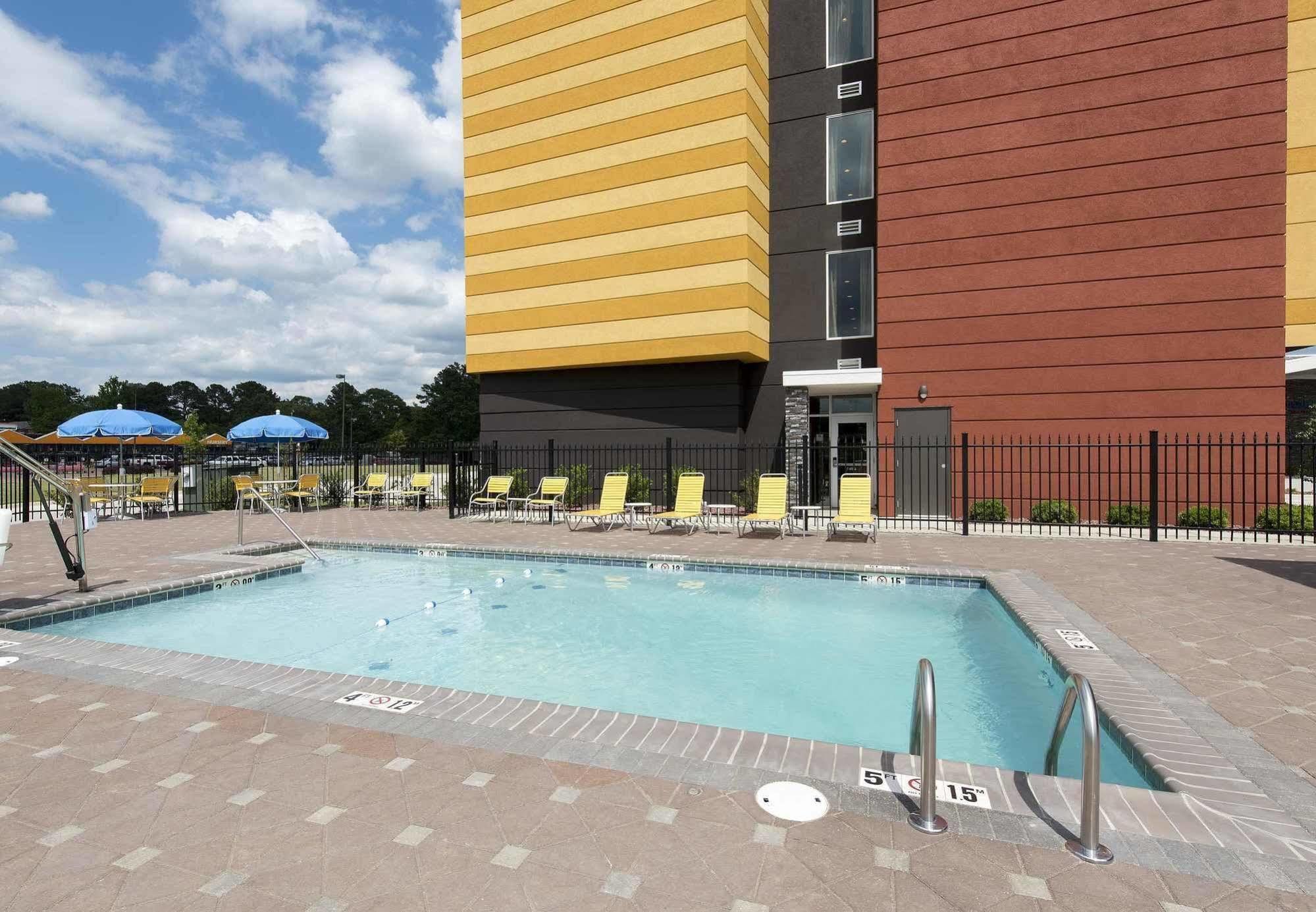 Fairfield Inn & Suites By Marriott Jackson Clinton Exterior foto